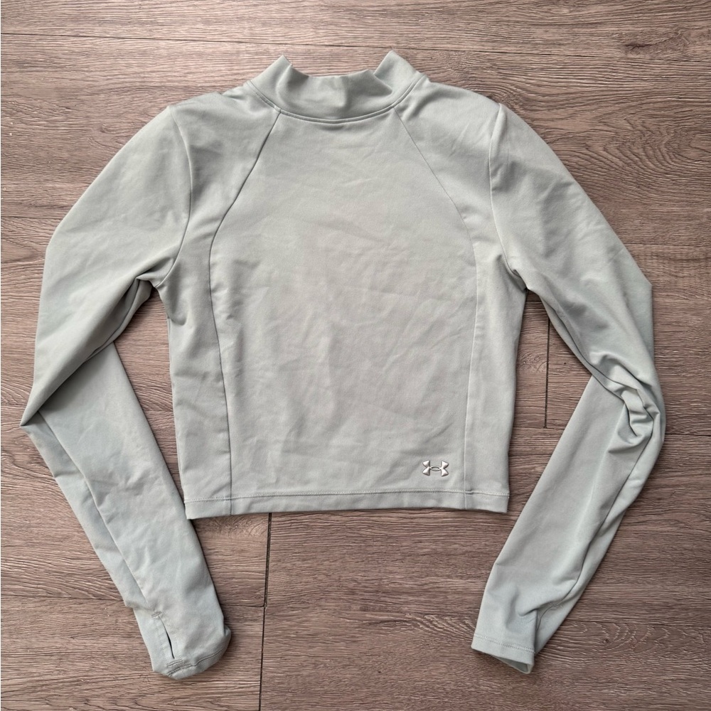 Under Armour Women's Light Mint/Gray Cropped
Long Sleeve